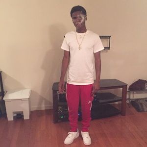 Meet your Posher, Khalil